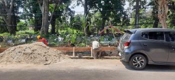 Proyek Pembangunan Pagar Makam di TPU Kebon Jahe Bandar Lampung Senilai Rp 787 Juta Dicibir Warga 